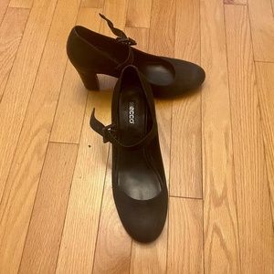 EXCELLENT ECCO MADE IN ITALY BLACK PUMPS SIZE 41